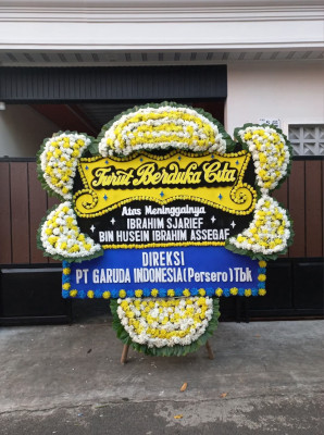Papan Bunga Duka di Karawang